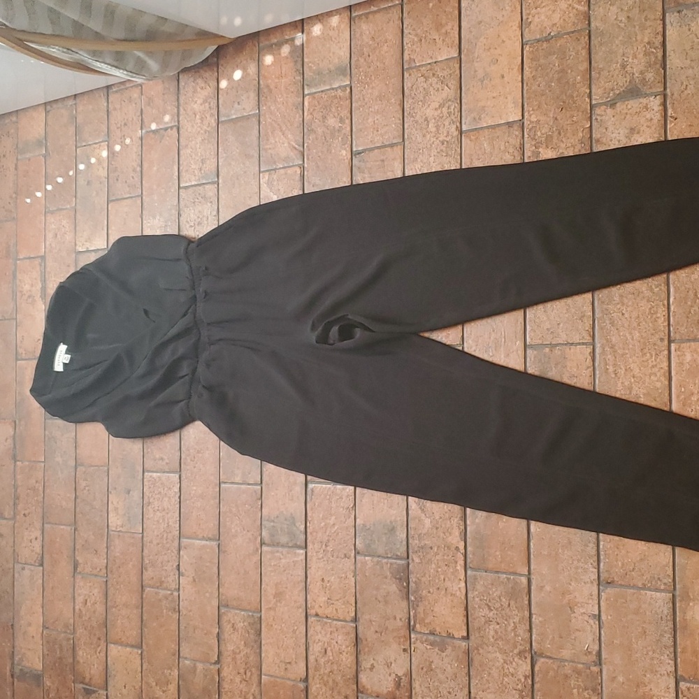 Evereve Black Sleeveless Jumpsuit XS